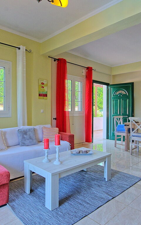 Beachfront Villa Rania: Dining Room, Kitchen, Living Room