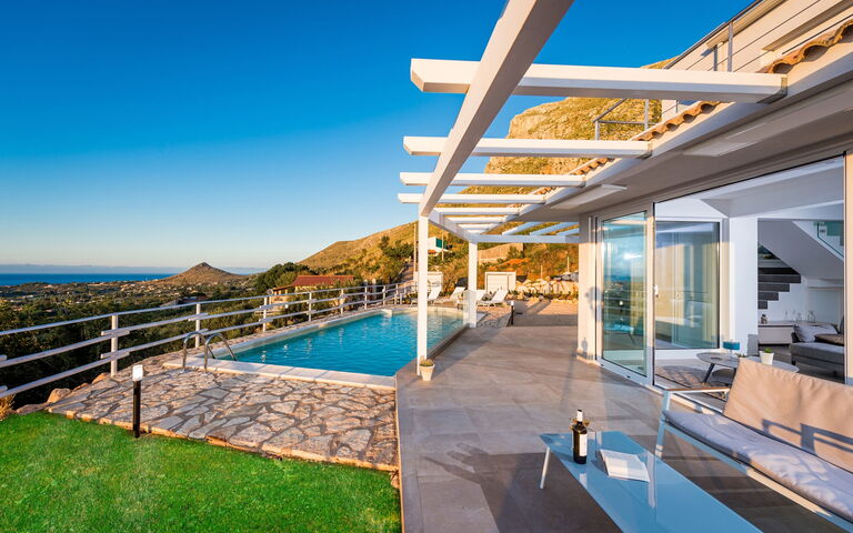 Villa Scire: Garden, Outdoor, Pool