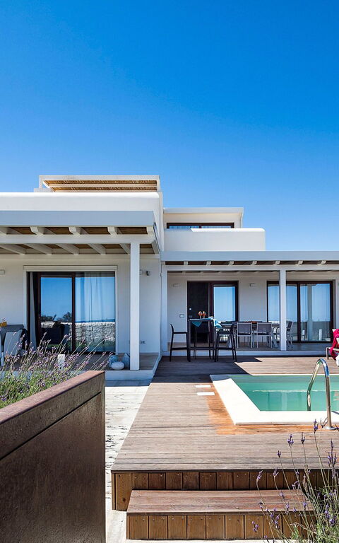 Villa San Lorenzo Lavanda: Building Exterior, Outdoor, Pool