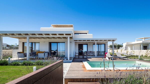 Villa San Lorenzo Lavanda: Building Exterior, Outdoor, Pool