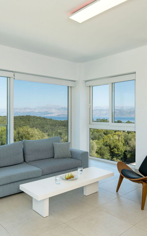 Villa Nafsika: Living Room