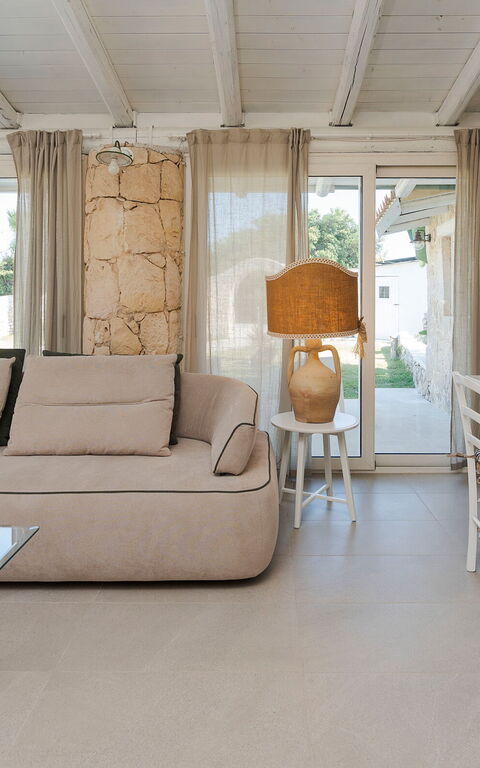 Villa Del Mito: Dining Room, Living Room