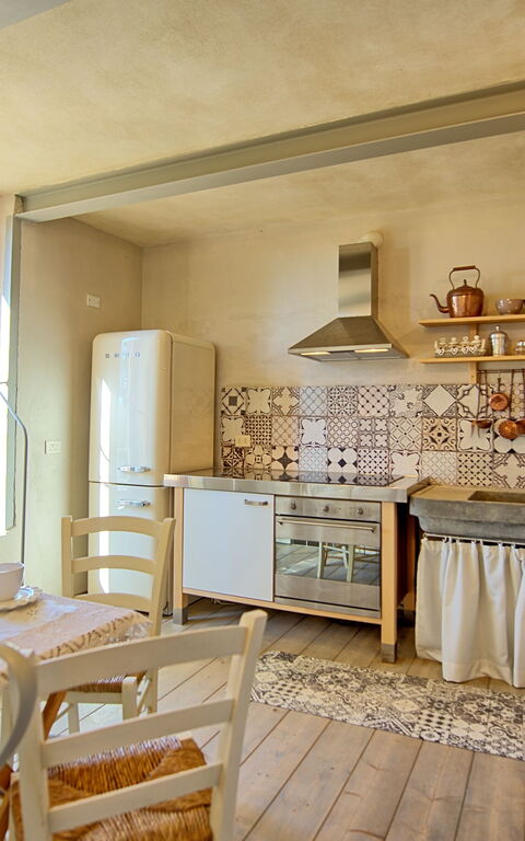 Casa Fioraie: Kitchen
