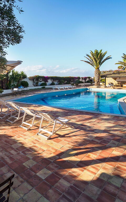 Villa Cala Mancina: Outdoor, Pool