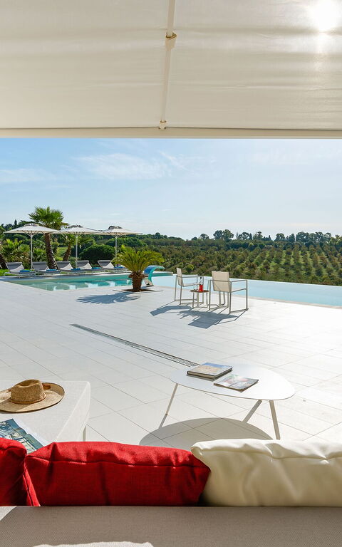 Villa Camemi: Balcony / Terrace / Patio, Outdoor, Pool, Summer