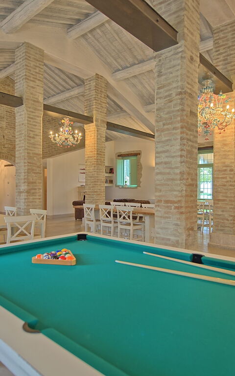 Villa Apollinare: Dining Room, Living Room