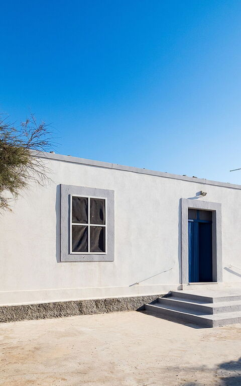 Baia Del Mare: Building Exterior, Outdoor