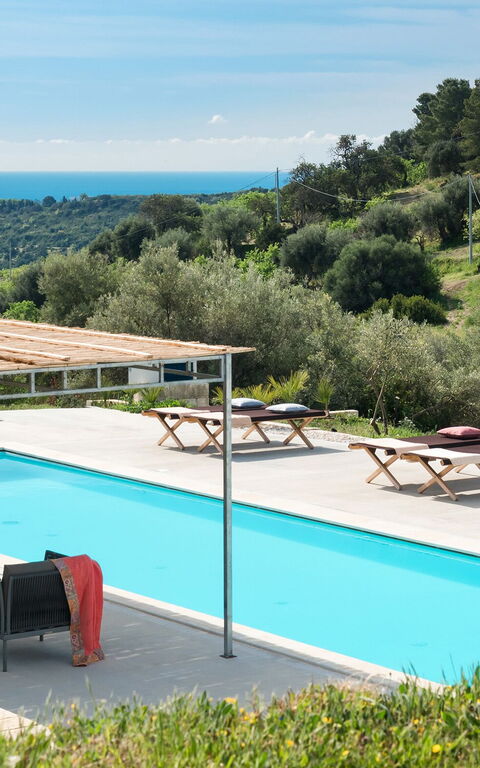 Villa Contra: Outdoor, Pool