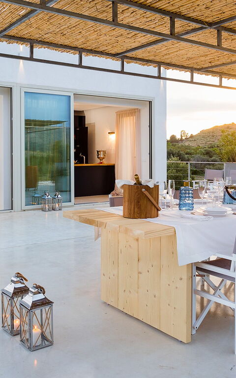 Villa Contra: Balcony / Terrace / Patio, Outdoor