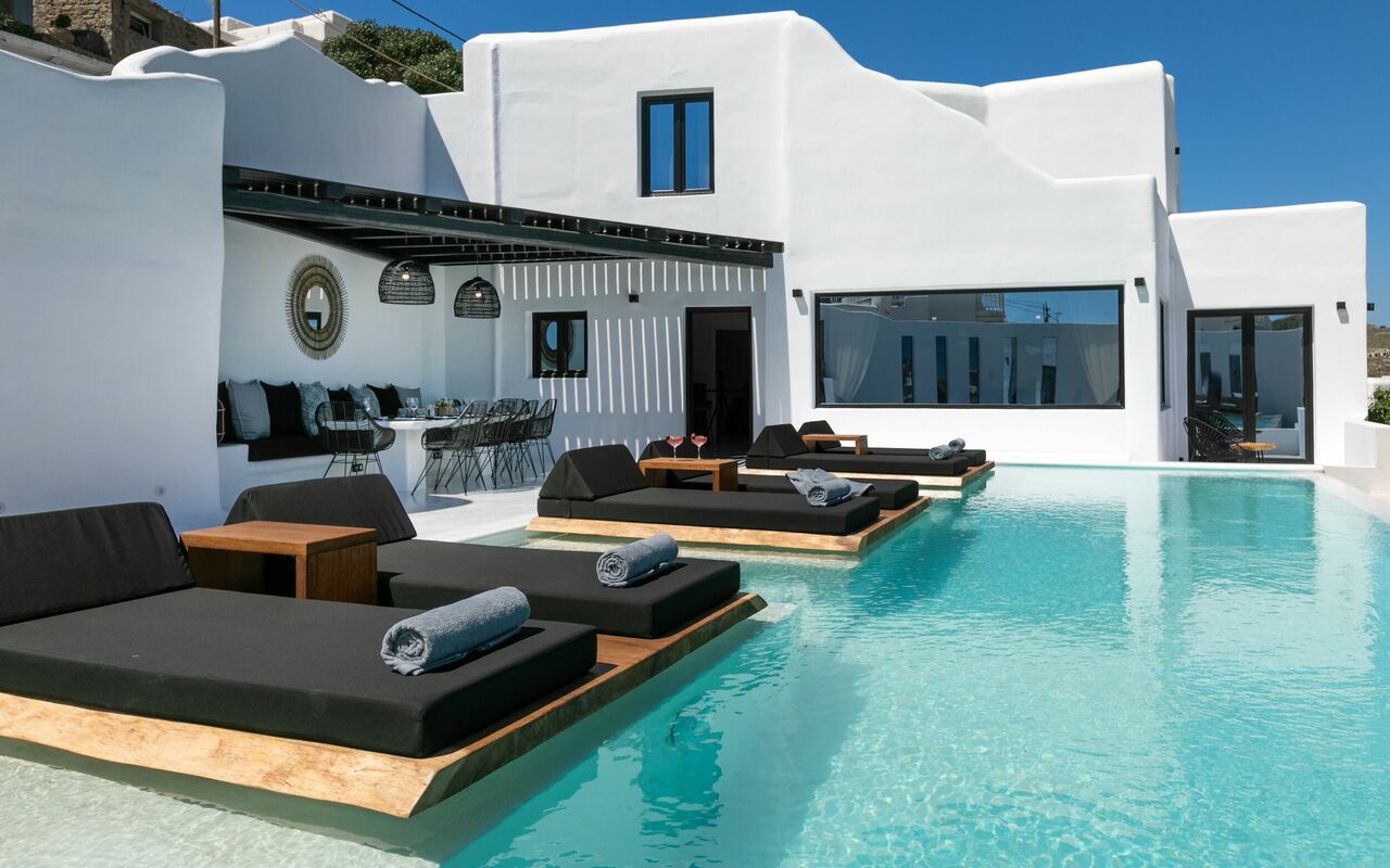 Villa Lazaros