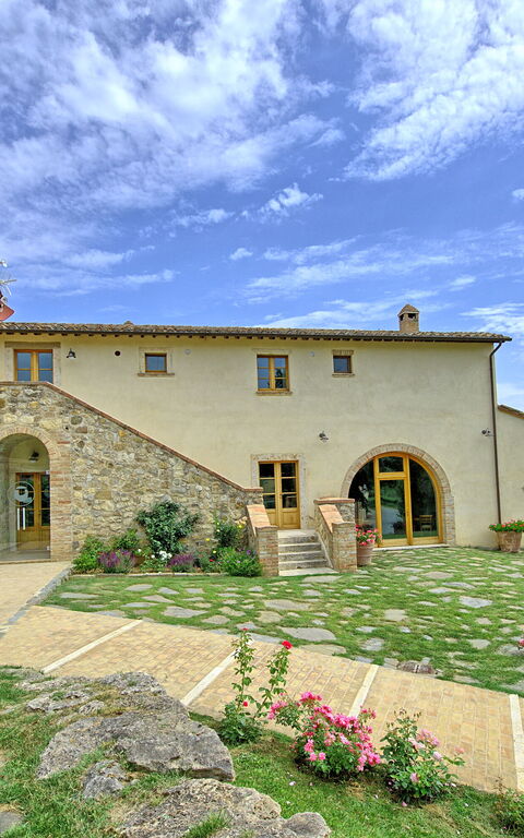 Villa Le Buche: Building Exterior, Garden