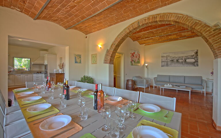 Nicola: Dining Room