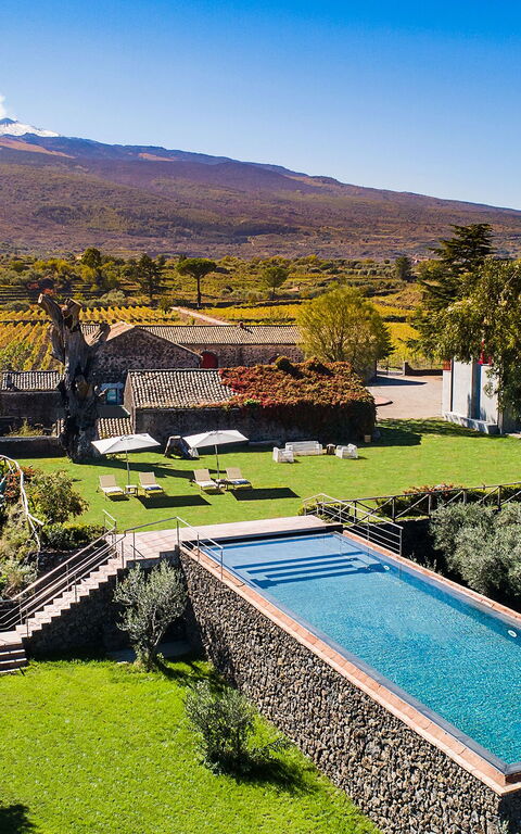 Etna Retreat: Garden, Pool, Scenic View