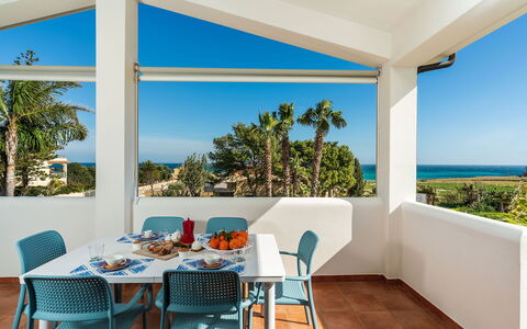 Accommodation Calantha: Balcony / Terrace / Patio