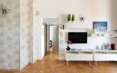 Accommodation Calantha: Dining Room, Kitchen, Living Room