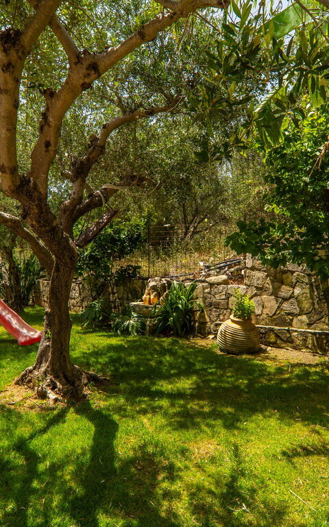 Villa Eftychia: Garden, Outdoor