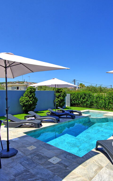 Villa Zaneti: Outdoor, Pool, Summer