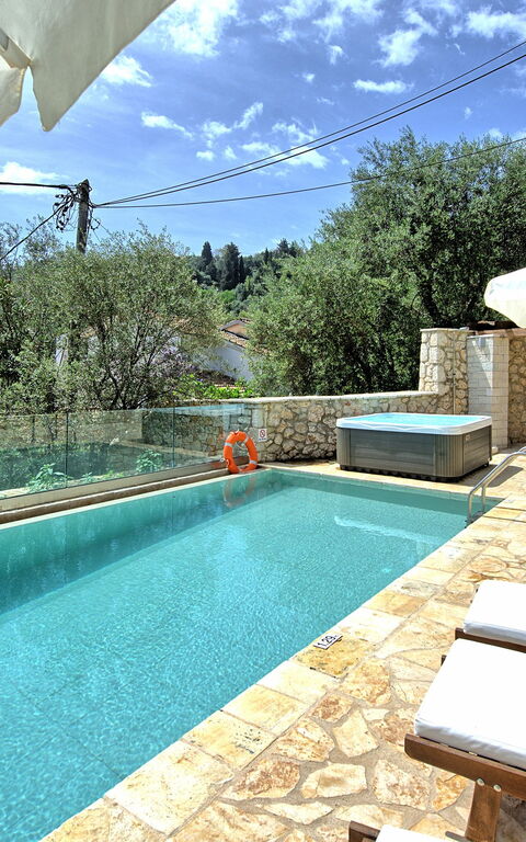 Villa Jacaranda: Outdoor, Pool, Summer