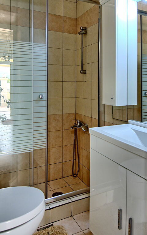 Beach Villa Athanasia: Bathroom