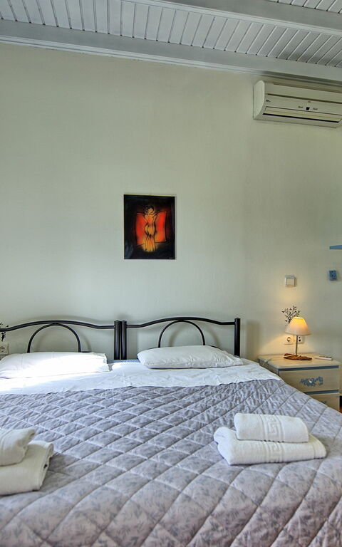 Beach Villa Athanasia: Bedroom