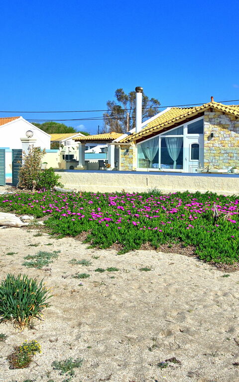 Beach Villa Athanasia: Outdoor