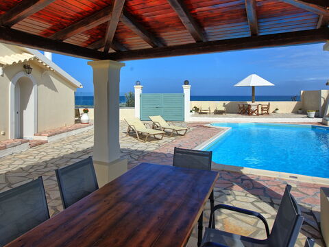 Beach Villa Athanasia