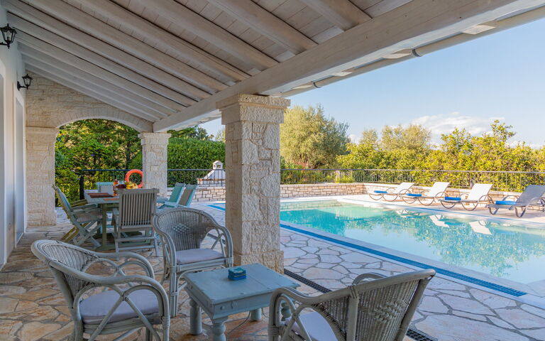 Villa Dimitris: Outdoor, Pool