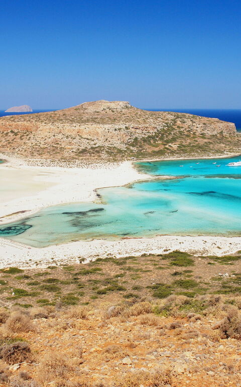 Cabanavillas Milano: Building Exterior, Outdoor, Summer