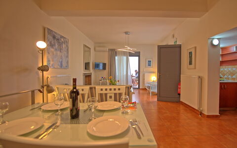 Accommodation Kastellina: Dining Room