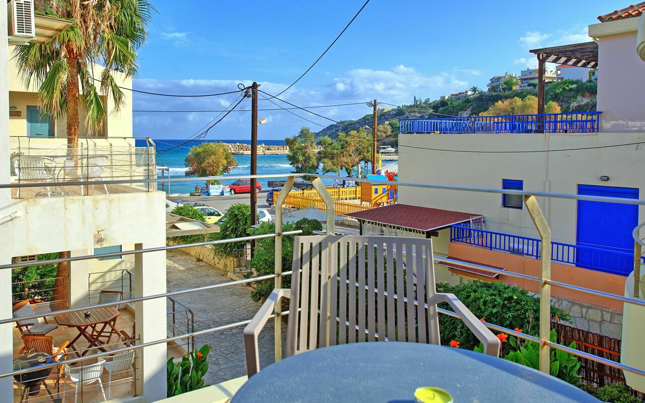 Houses By The Sea: Outdoor, Scenic View, Summer
