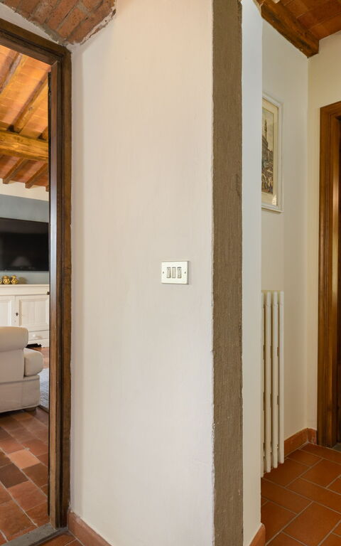 San Guido: Other Room