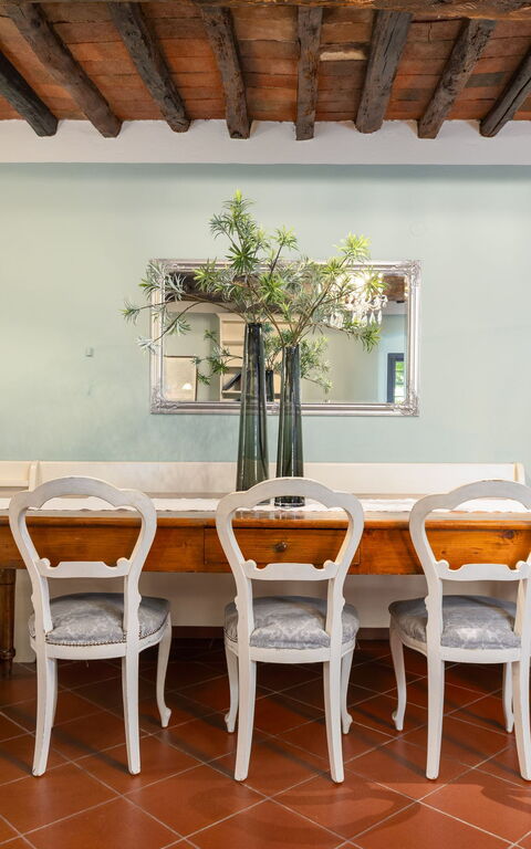 San Guido: Dining Room