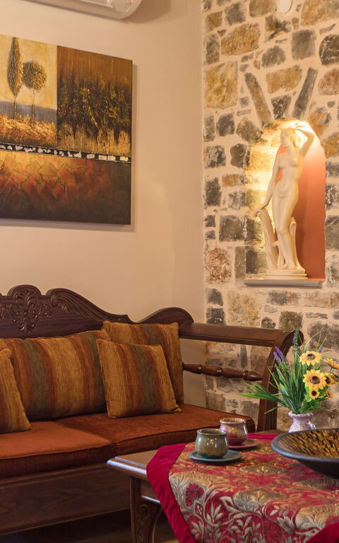 Villa Antina: Bedroom, Living Room