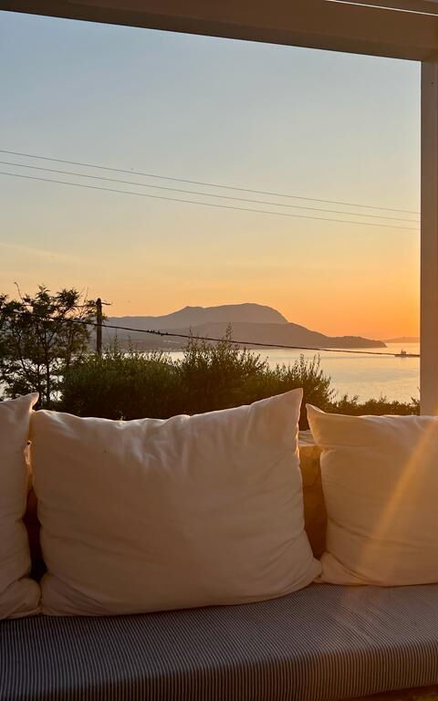 Villa Bluewhite: Scenic View