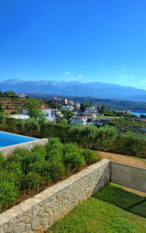 Villa Bluewhite: Outdoor, Scenic View, Summer