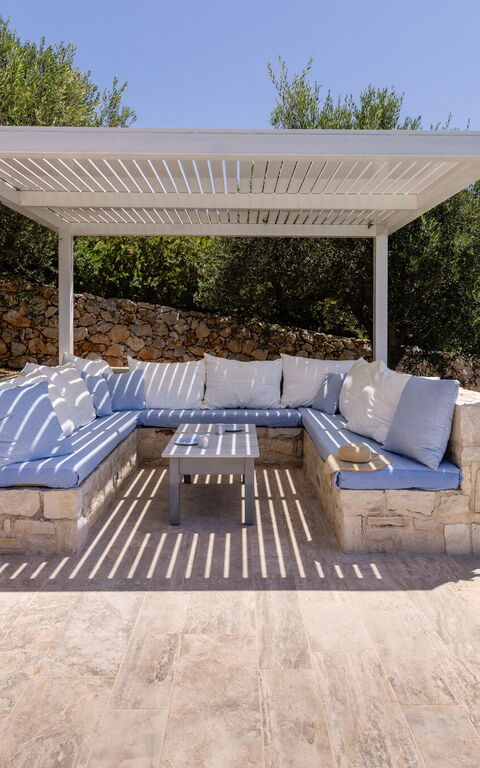 Villa Bluewhite: Garden, Outdoor, Pool