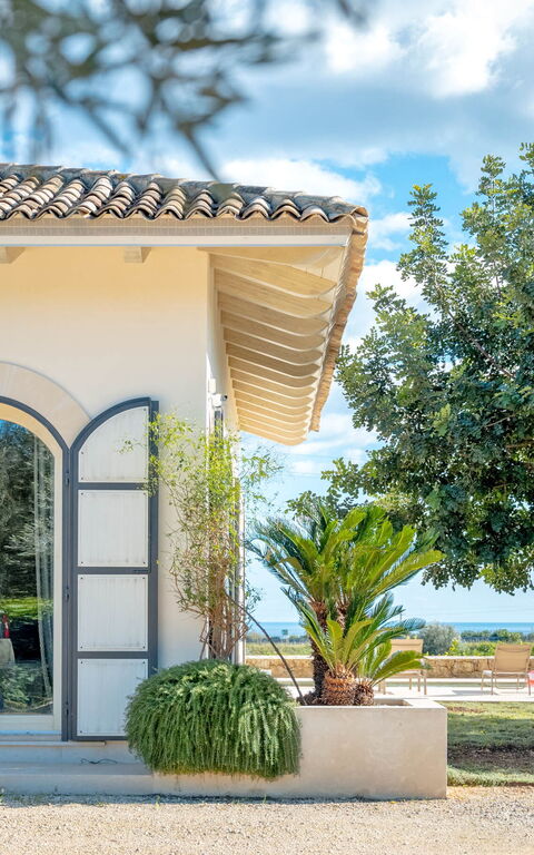 Tenuta Olearum: Building Exterior, Garden