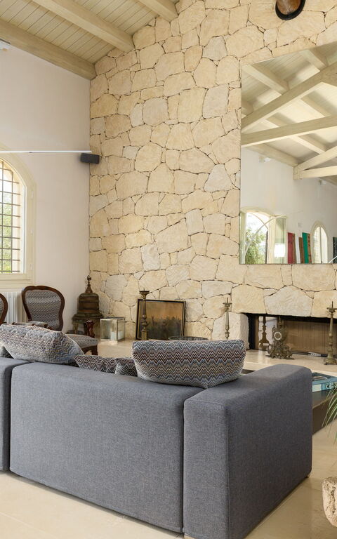 Tenuta Olearum: Living Room