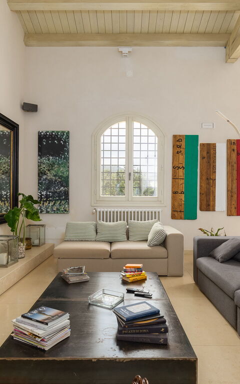Tenuta Olearum: Living Room