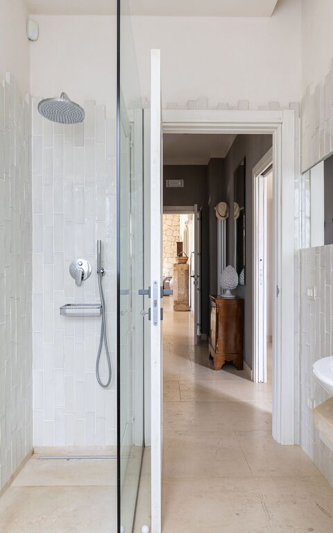 Tenuta Olearum: Bathroom