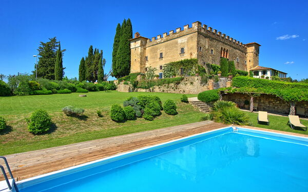 Villa Paneretta: Outdoor, Pool, Summer