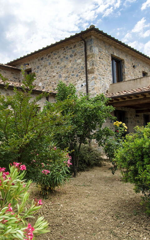 Villa Chiugi: Building Exterior, Garden, Outdoor