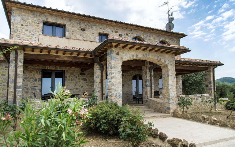 Villa Chiugi: Building Exterior, Outdoor