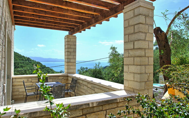 Villa Yaisemi: Balcony / Terrace / Patio, Outdoor, Scenic View, Summer