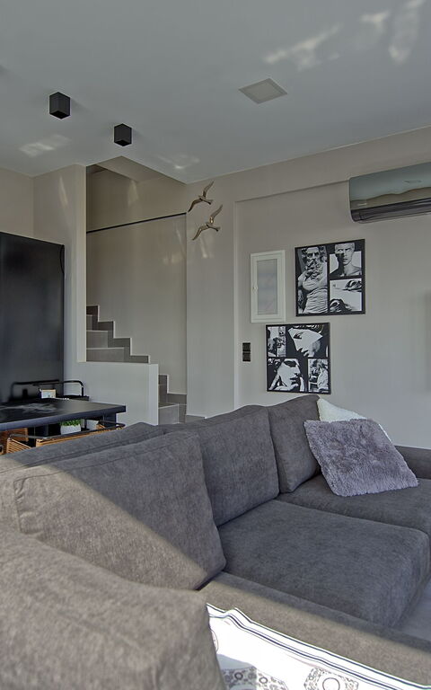 Villa Popi: Dining Room, Living Room