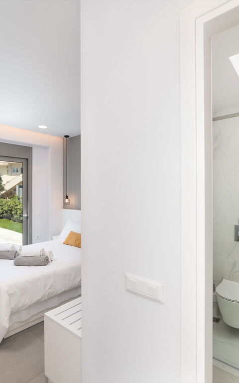 Villa Ampela: Bathroom, Bedroom