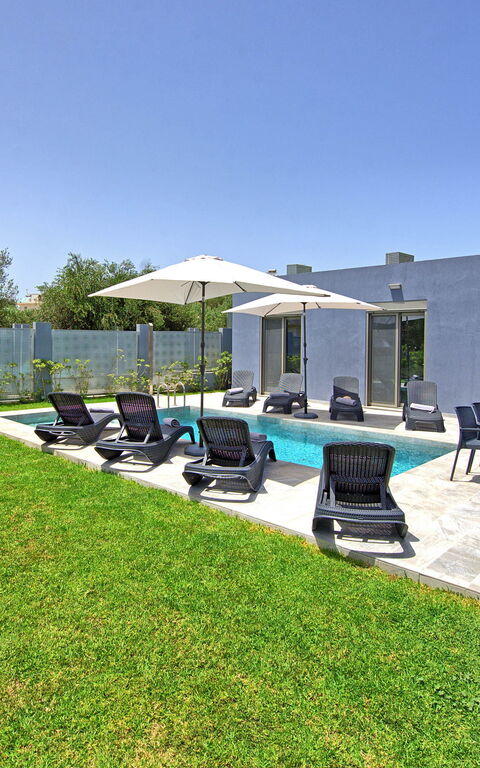 Villa Ampela: Garden, Outdoor