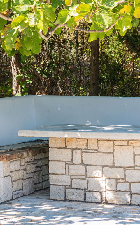 Votana House: Balcony / Terrace / Patio, Outdoor