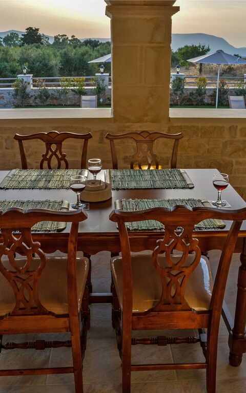 Villa Despanto: Balcony / Terrace / Patio, Outdoor