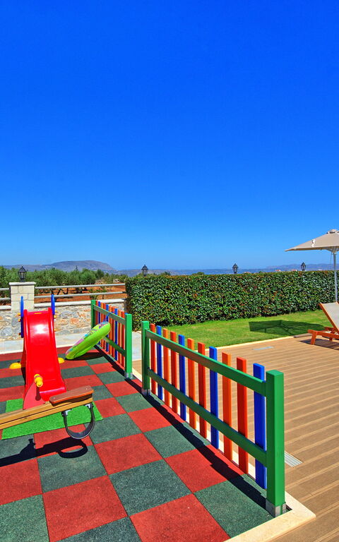 Villa Despanto: Garden, Outdoor, Pool